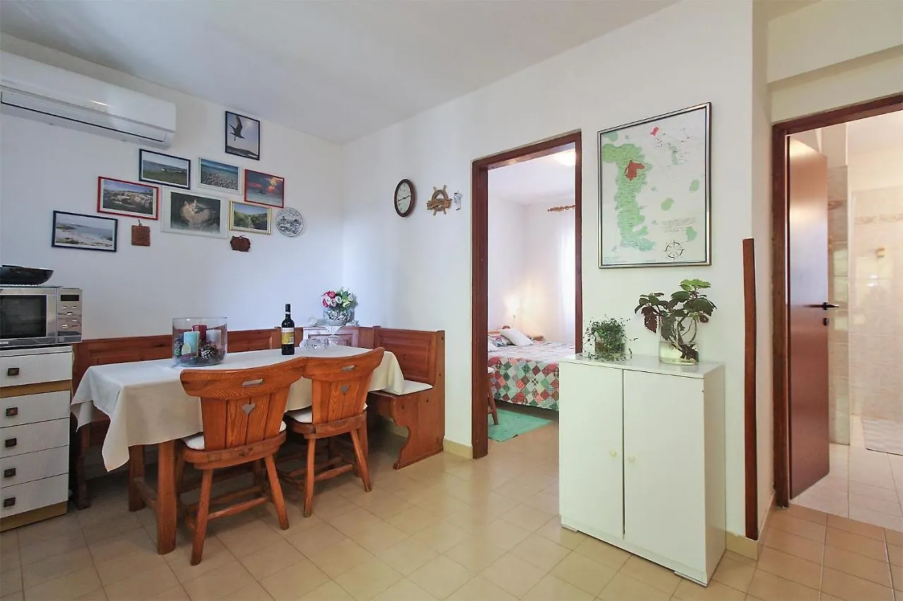 Apartment Leona 2216 Premantura